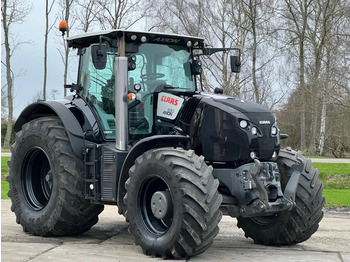 Traktor CLAAS Axion 830