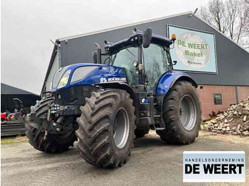 Traktor NEW HOLLAND T7.210