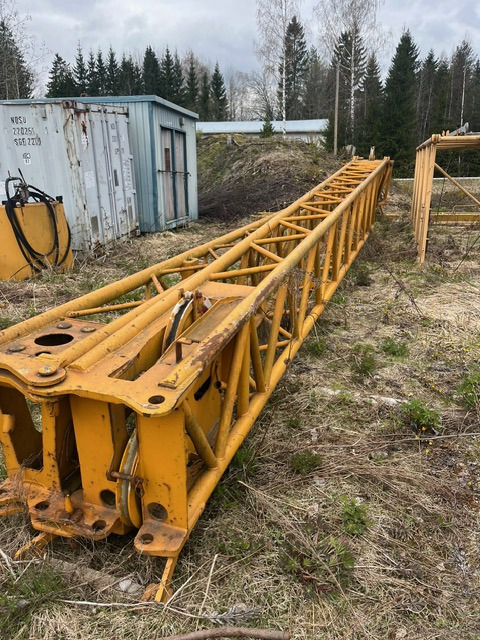 Allterrängkran Grove GMK 5180 - hook height 98 m