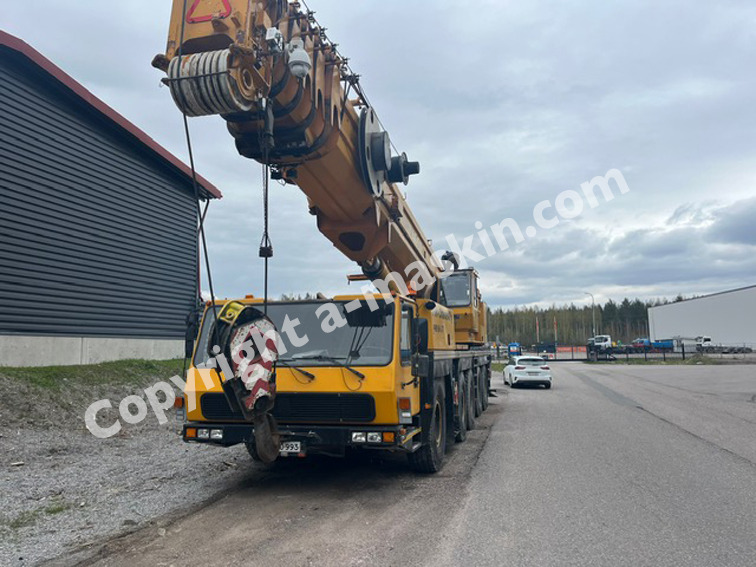 Allterrängkran Grove GMK 5180 - hook height 98 m