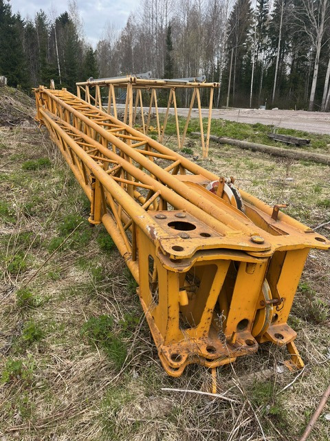 Allterrängkran Grove GMK 5180 - hook height 98 m