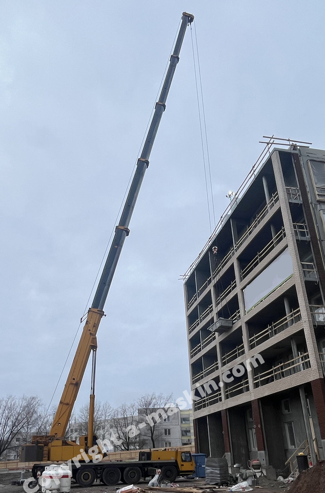 Allterrängkran Grove GMK 5180 - hook height 98 m