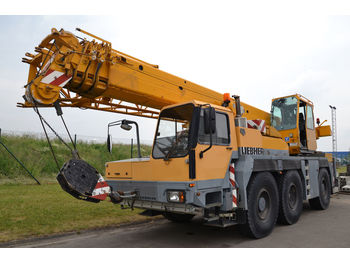 Allterrängkran LIEBHERR LTM 1040/1