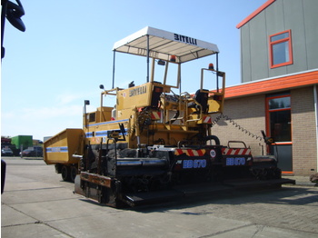 Asfaltläggare Bitelli BB670