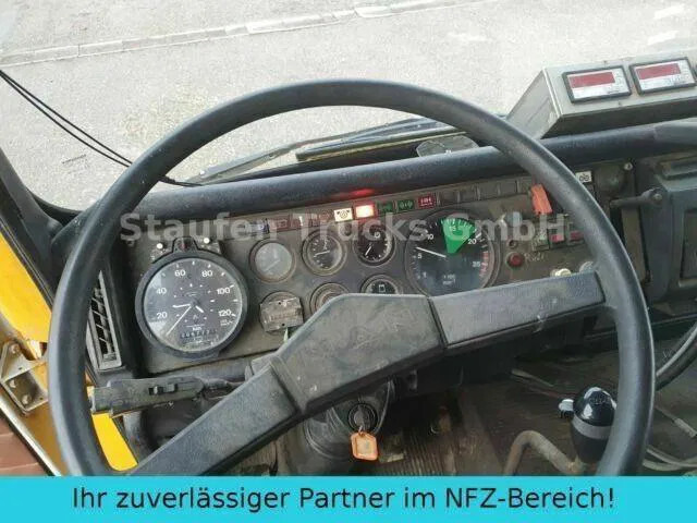 Asfaltmaskin MAN 19 280 F FEDERAL BREINING*Asphaltspritzmaus Emulsi
