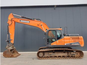 Bandgrävare DOOSAN DX 225 LC-5