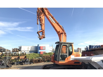 Bandgrävare Doosan DX235LCR
