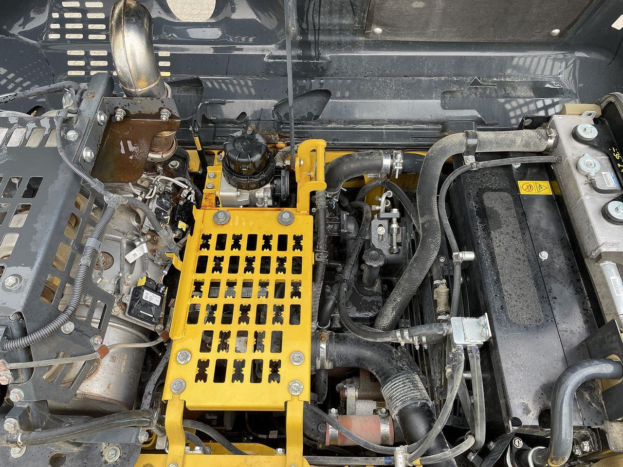 Bandgrävare Komatsu PC240LC-11EO
