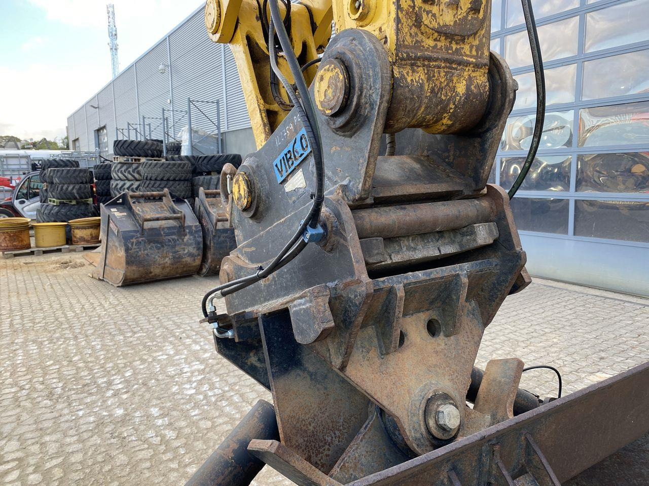 Bandgrävare Komatsu PC290LC-10