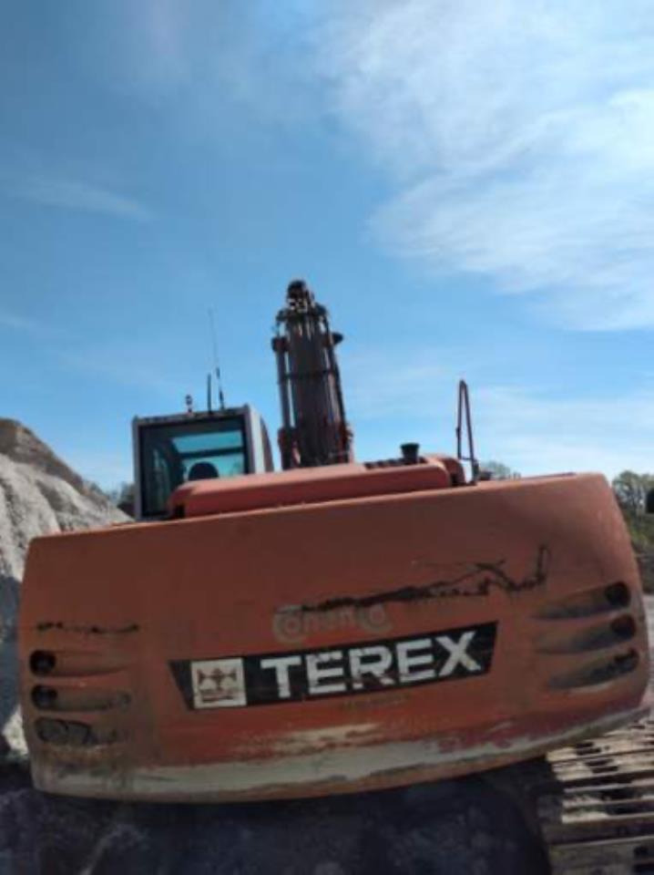 Bandgrävare Terex TC240LC