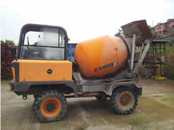 Dieci N2400 - Betongbil