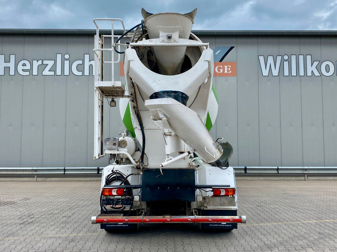 Betongbil Mercedes-Benz 3236 Arocs | 9m³ Stetter*Klima*Navi*Blatt*1.Hand