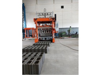 Betongutrustning SUMAB E-12 (2000 blocks/hour) Movable block machine