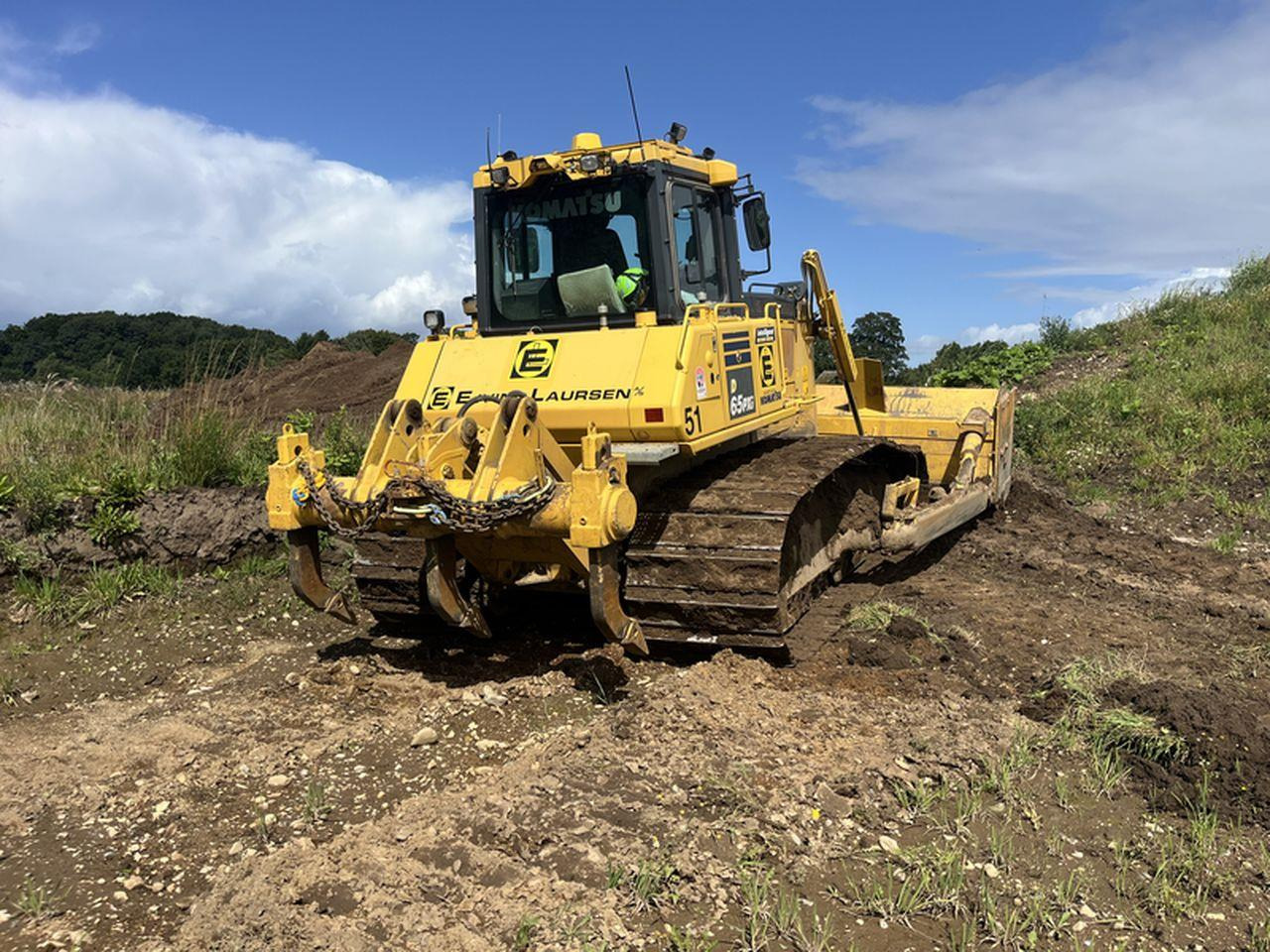 Bulldozer Komatsu D65PXI-18