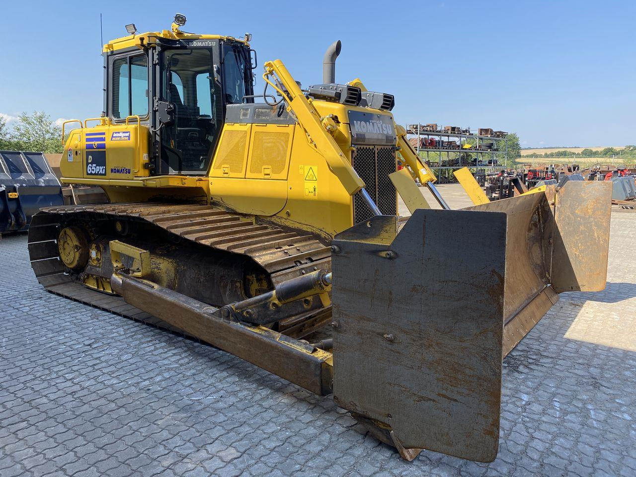 Bulldozer Komatsu D65PXI-18EO
