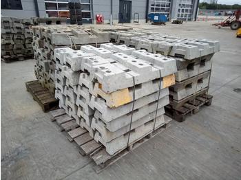Entreprenadutrustning Pallet of Heras Fencing Feet (4 of)