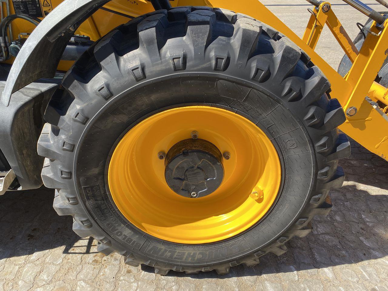 Grävlastare JCB 4CX