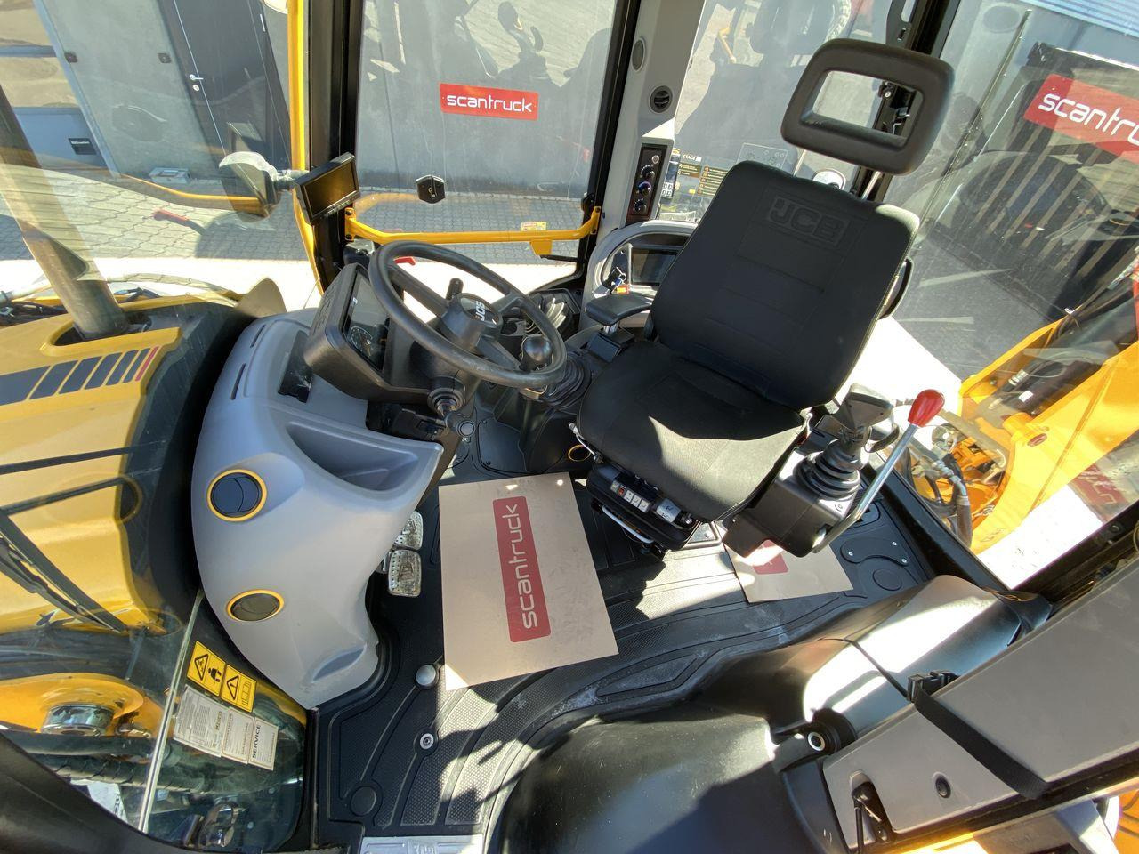 Grävlastare JCB 4CX