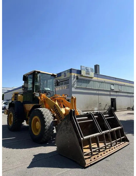 Hjullastare Hyundai HL730-9A 4X4 Radlader Mulch-/Klappschaufel KLIMA A HL730-9A 4X4 Radlader Mulch-/Klappschaufel KLIMA A/C