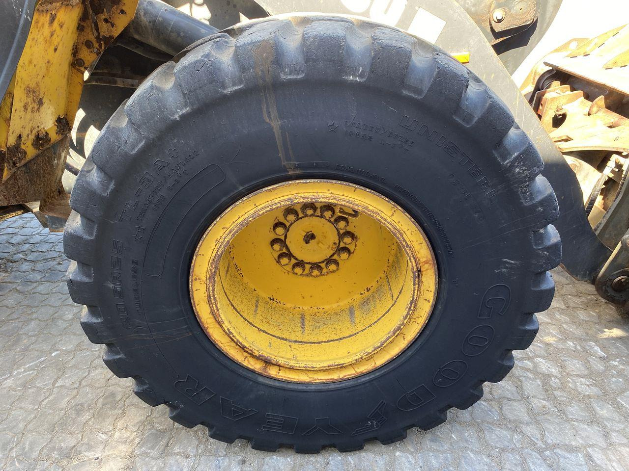 Hjullastare Komatsu WA250PZ-5
