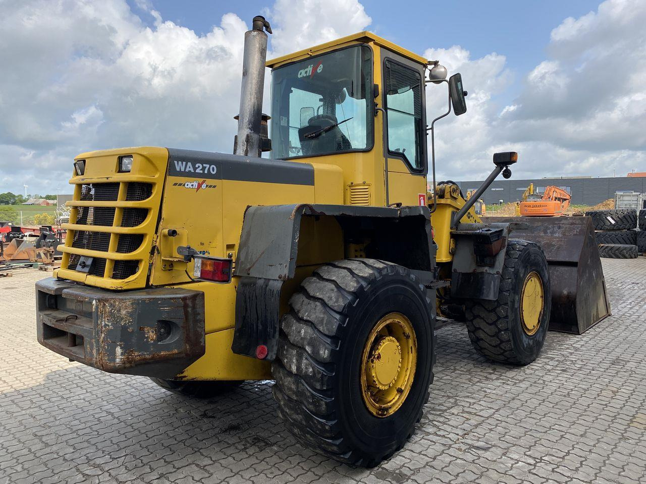 Hjullastare Komatsu WA270-3