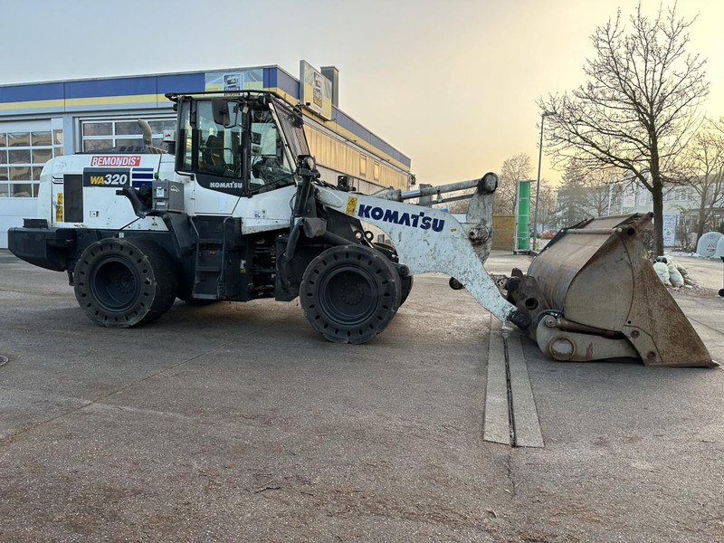 Hjullastare Komatsu WA 320-8 Klappsch. Hochlader WAAGE Schutzbel. Klim WA 320-8 Klappsch. Hochlader WAAGE Schutzbel. Klima