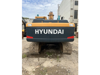 Bandgrävare Hot selling !!! used excavator HYUNDAI R215-9T, R210W-9T R215-9 R220lc-9 all in good condition low price in stock on sale: bild 4