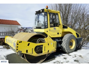 Kompaktor Bomag BW 213 DH