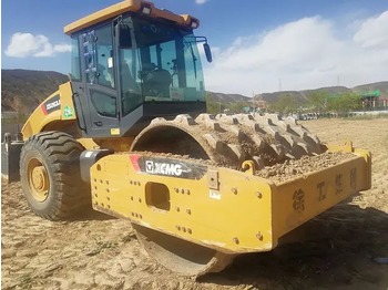 Kompaktor XCMG 263JS