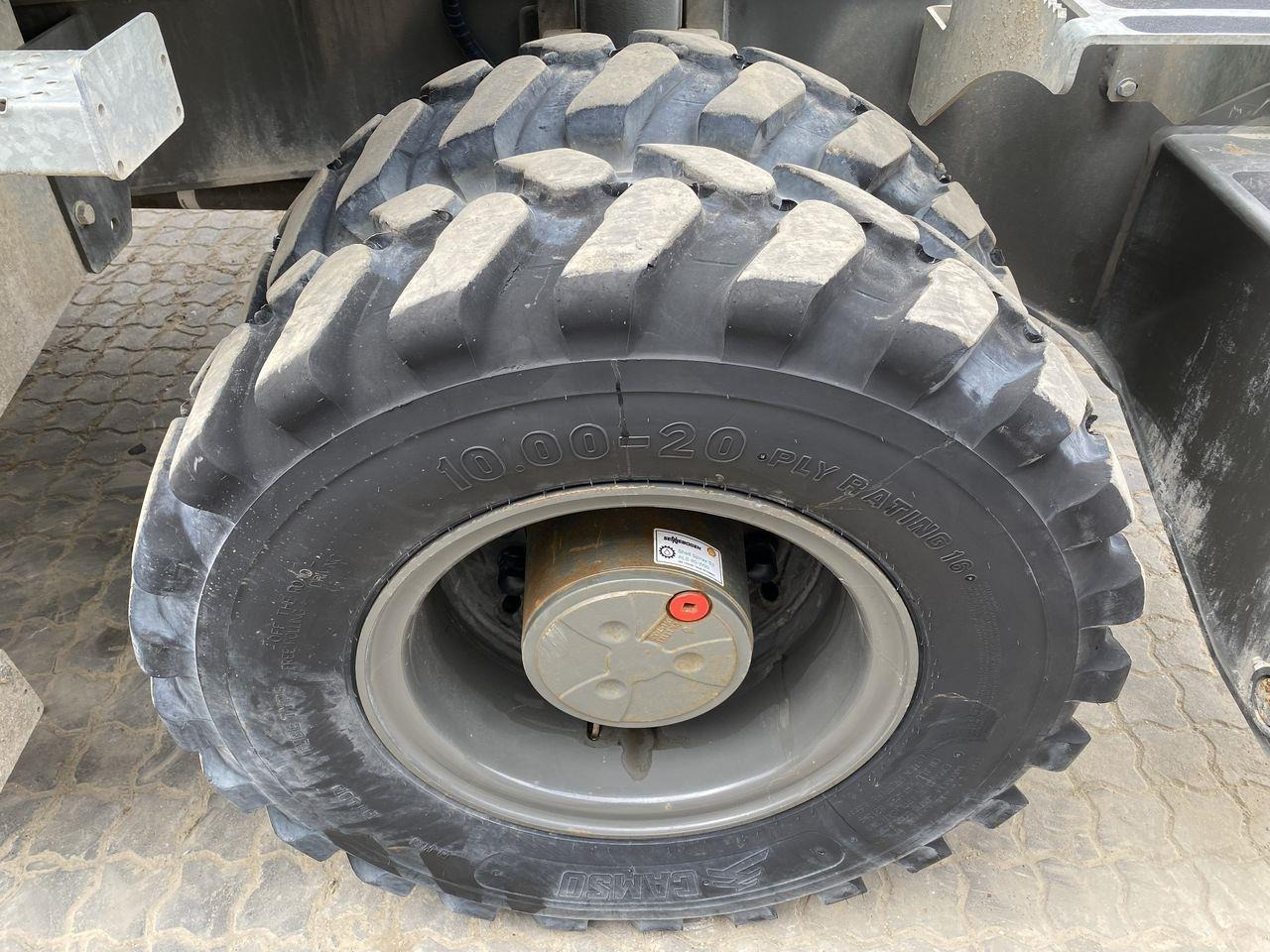 Materialhanterare SENNEBOGEN 613E-M