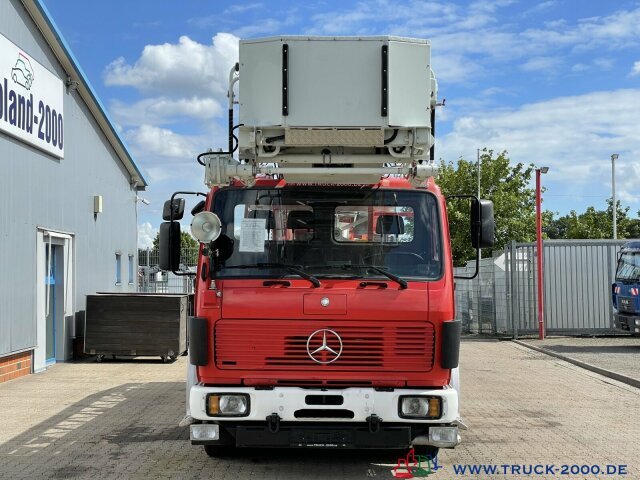 Billift Mercedes-Benz 1422NG Ziegler Feuerwehr Leiter 30m Rettungskorb: bild 15