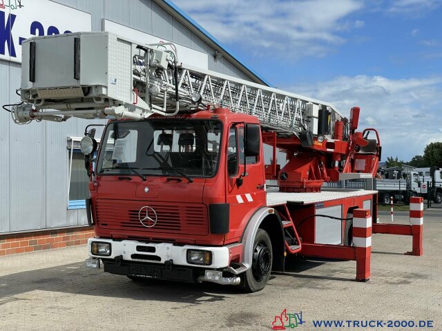 Billift Mercedes-Benz 1422NG Ziegler Feuerwehr Leiter 30m Rettungskorb: bild 8
