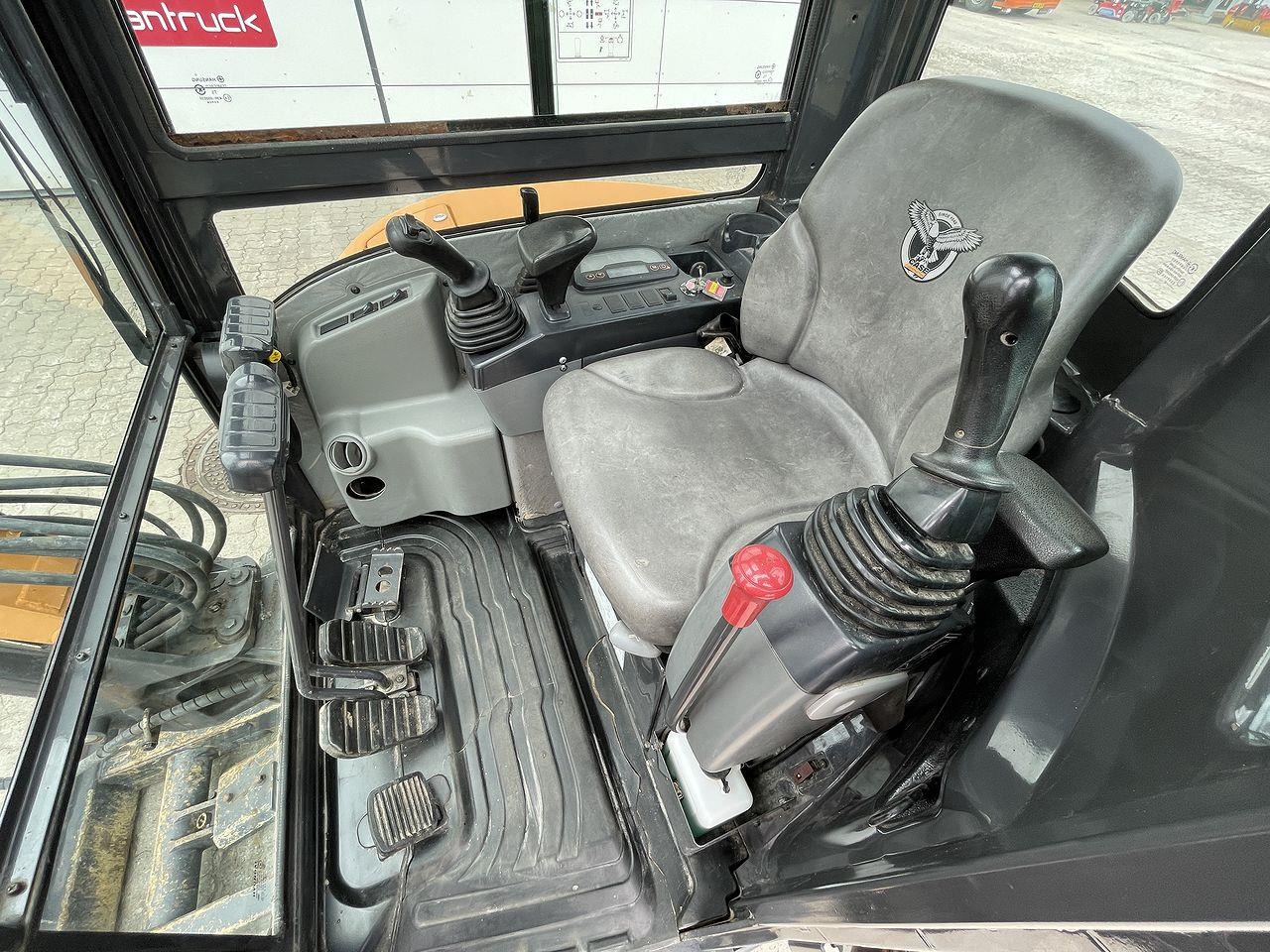 Minigrävmaskin Case CX26C