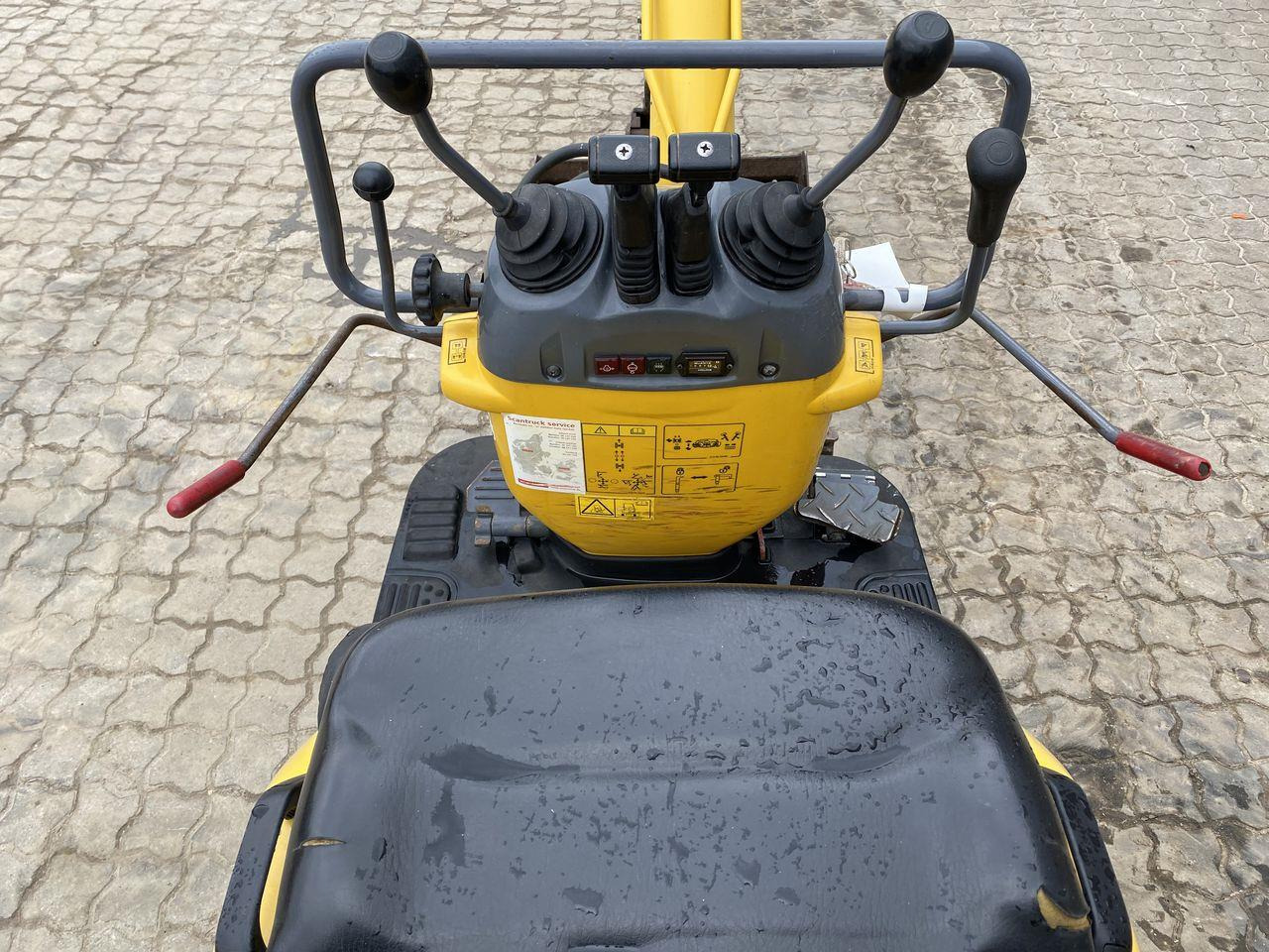 Minigrävmaskin Komatsu PC09-1