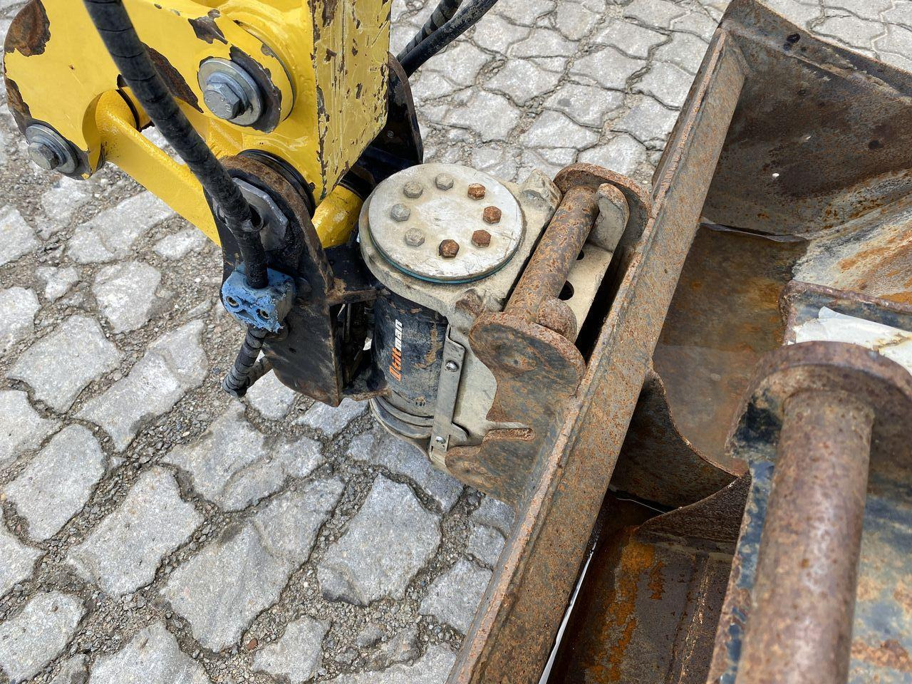 Minigrävmaskin Komatsu PC16R-3HS CANOPY