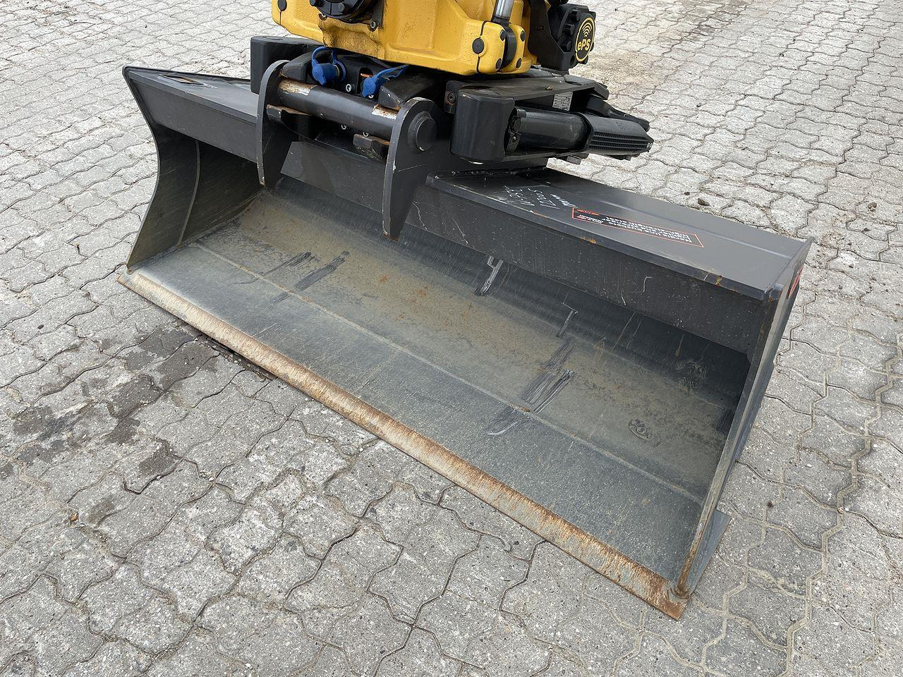 Minigrävmaskin Komatsu PW118MR-11