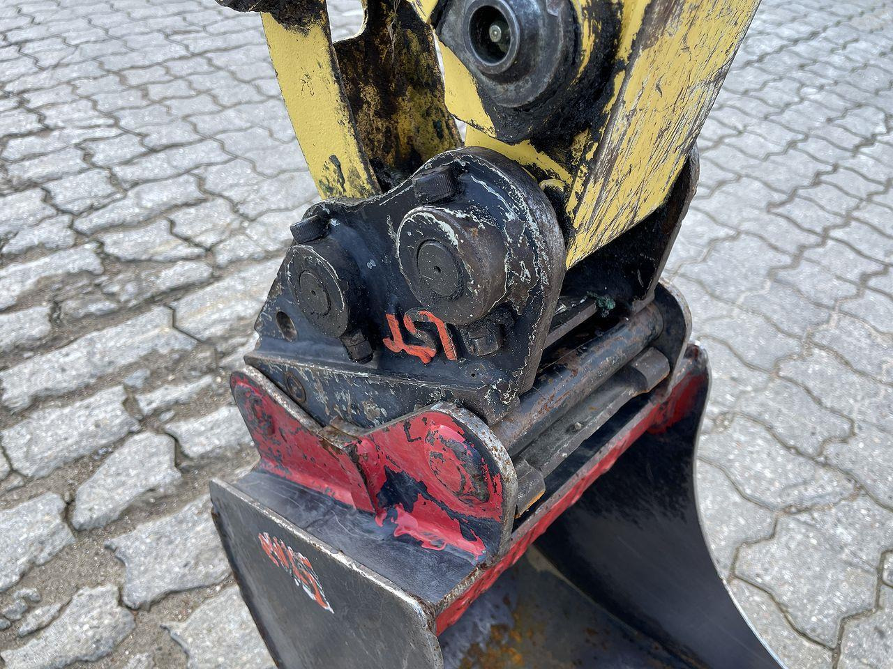 Minigrävmaskin Yanmar VIO12