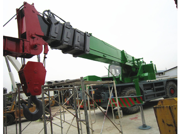 Mobilkran KATO KR35H