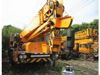 Mobilkran KATO NK300E