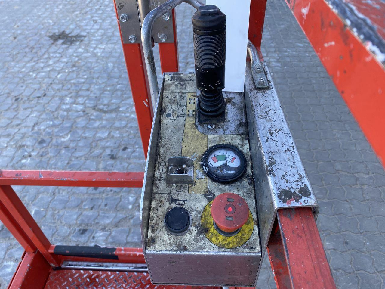 Pelarlift Skyjack SJ12