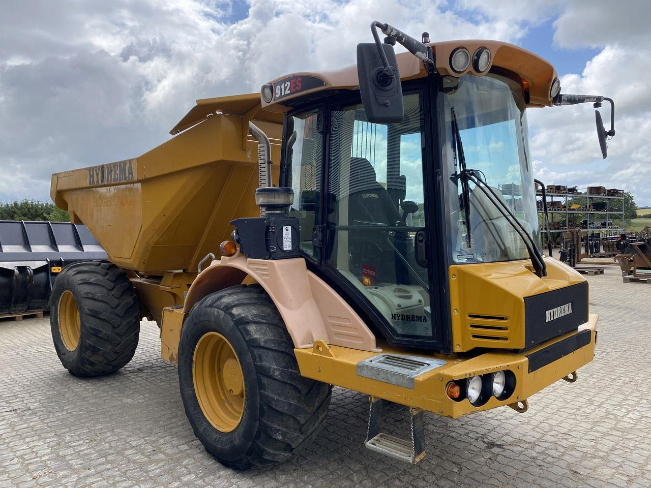 Ramstyrd dumper Hydrema 912ES