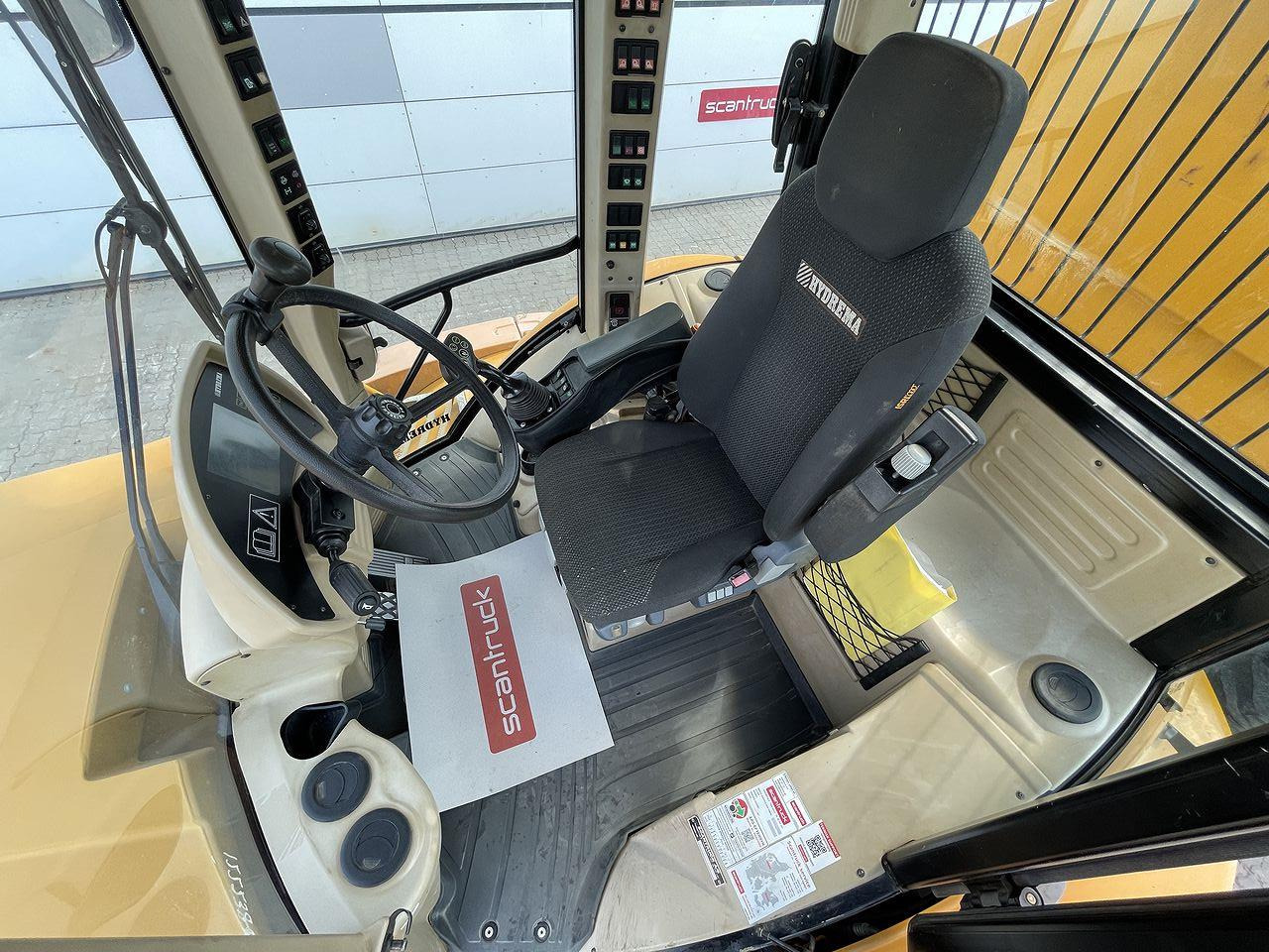 Ramstyrd dumper Hydrema 922D