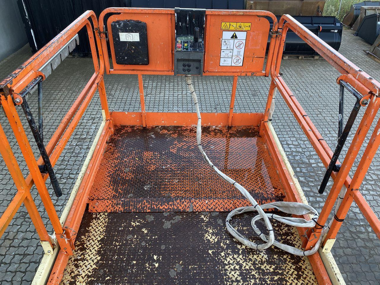 Saxlift JLG 4069