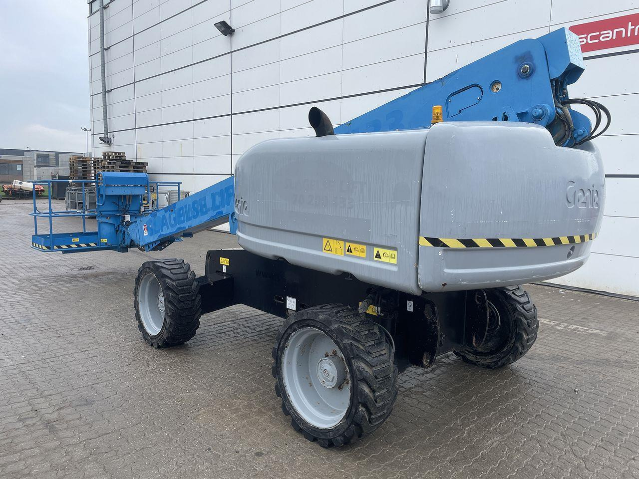 Teleskoplift Genie S-60HC