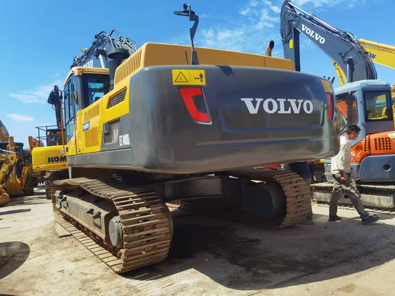 Bandgrävare VOLVO EC480DL-crawler excavator: bild 2