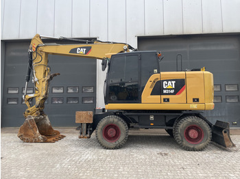 Grävmaskin på däck CATERPILLAR M314F