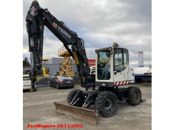 Grävmaskin på däck TEREX