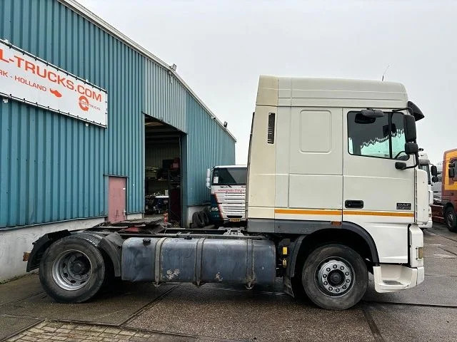 Leasa DAF 95.430 XF SPACECAB (EURO 3 / ZF16 MANUAL GEARBOX / ZF-INTARDER / AIRCONDITIONING / 870 LITER DIESELTANK) DAF 95.430 XF SPACECAB (EURO 3 / ZF16 MANUAL GEARBOX / ZF-INTARDER / AIRCONDITIONING / 870 LITER DIESELTANK): bild 4