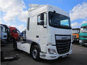 Dragbil DAF XF105 460