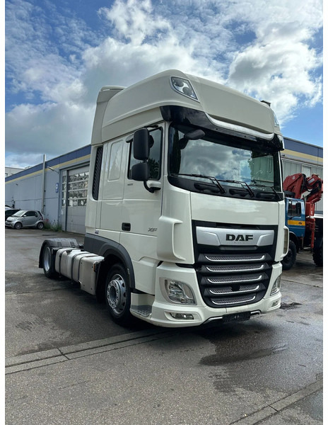 Dragbil DAF XF 106.480 SSC*Mega*Volumen*Intarder *2 Tanks